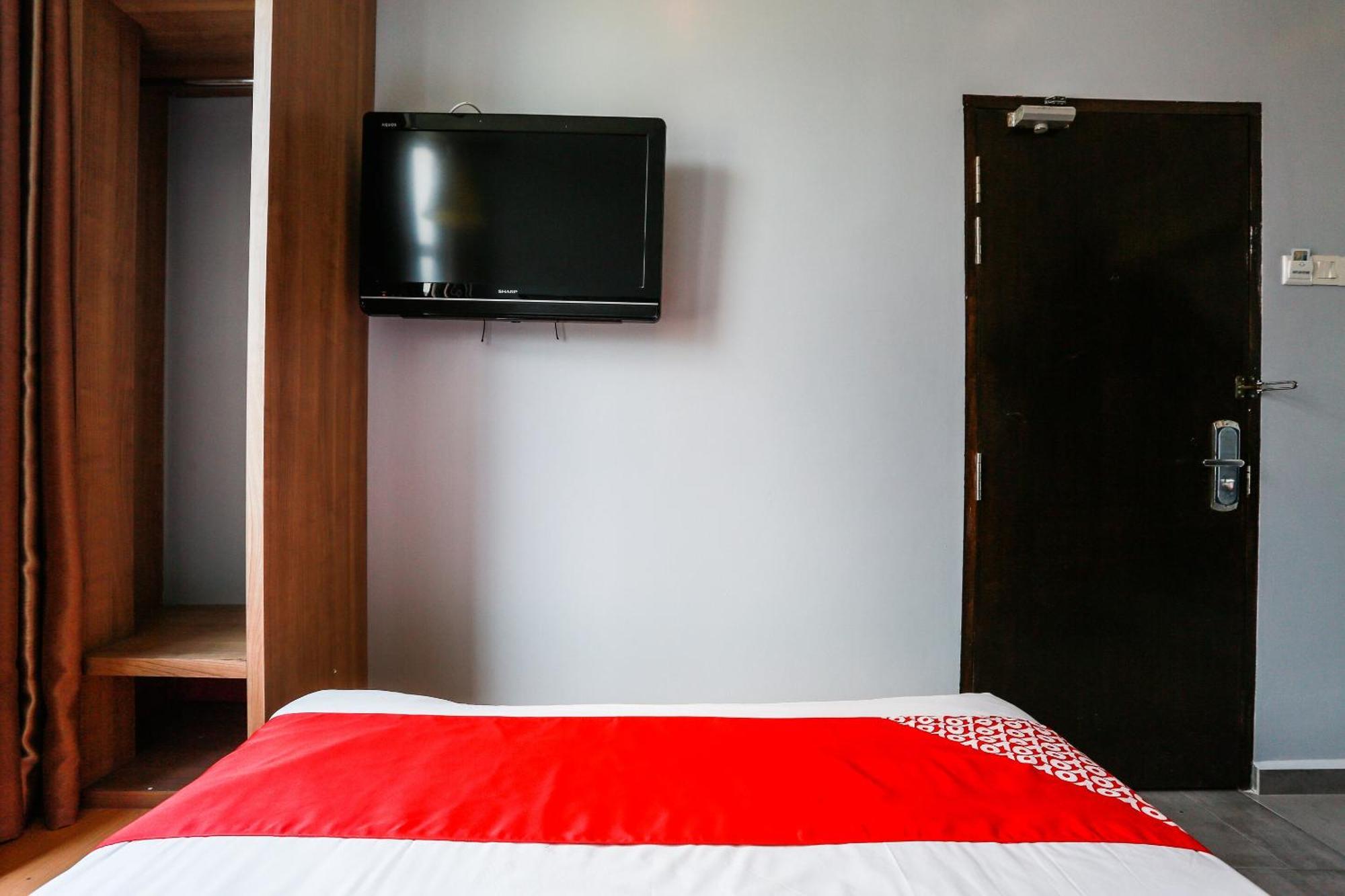 Oyo 90894 Hotel Smc I-City Shah Alam Eksteriør billede