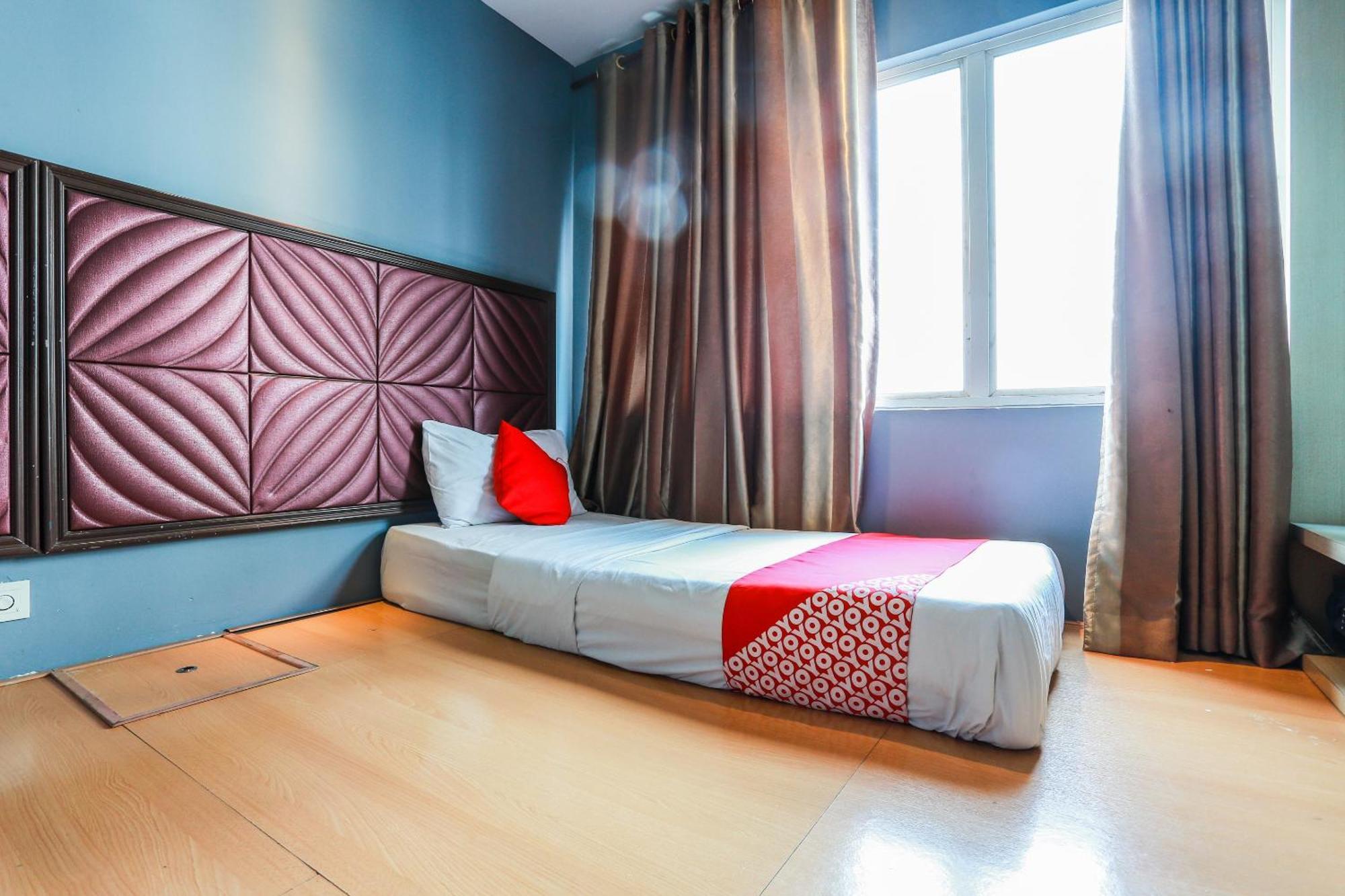 Oyo 90894 Hotel Smc I-City Shah Alam Eksteriør billede