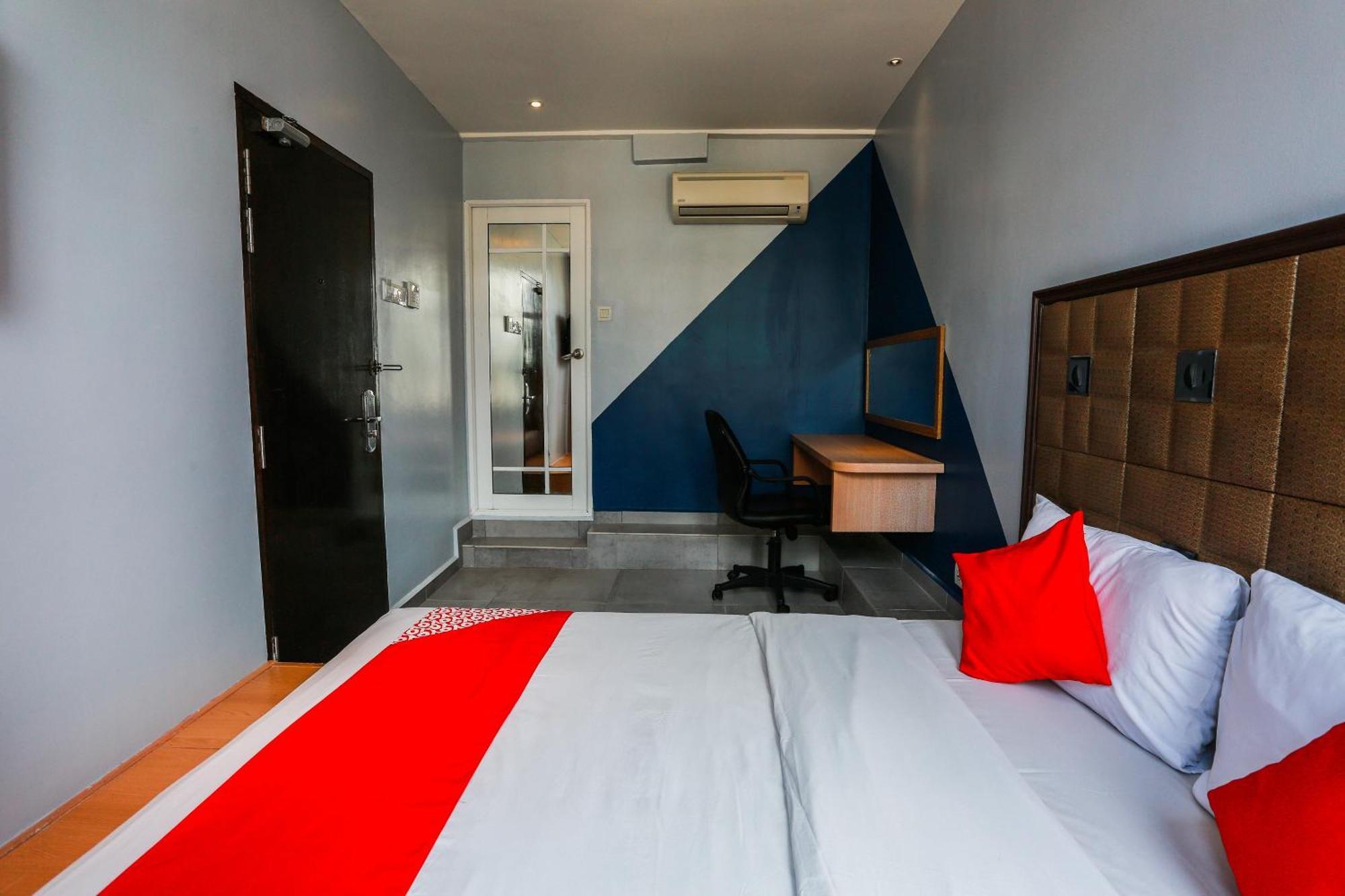 Oyo 90894 Hotel Smc I-City Shah Alam Eksteriør billede